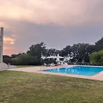Villa Astoria *
